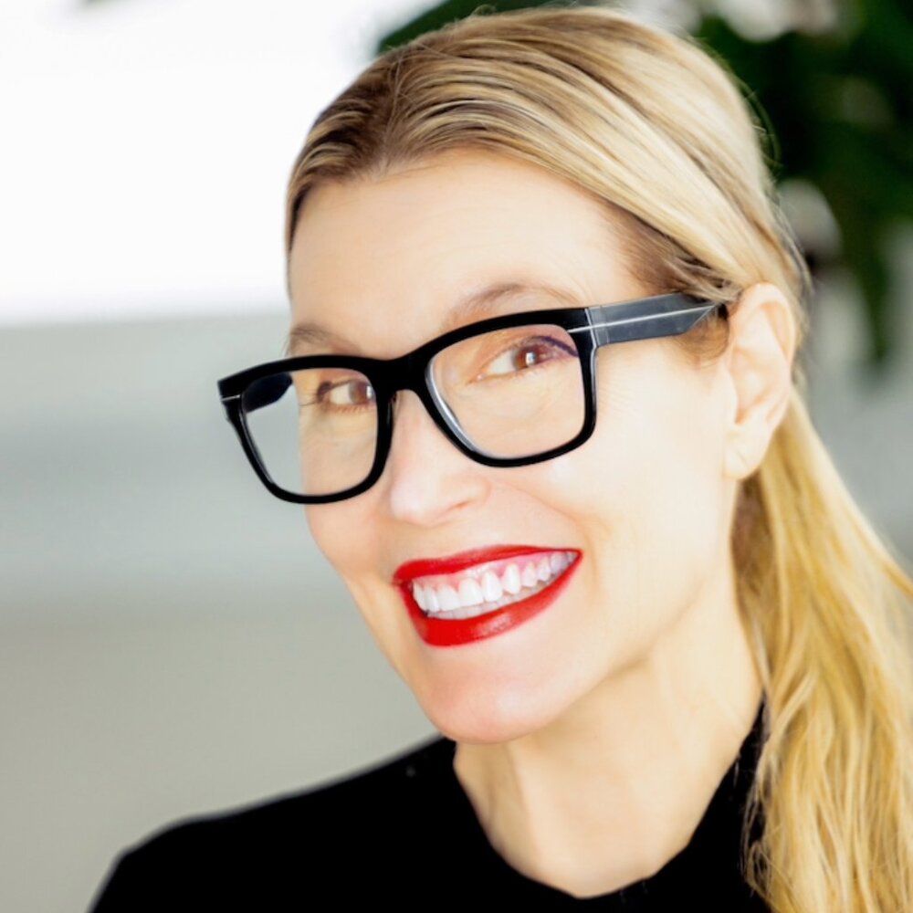 Meet your Posher, Suzana Ward,